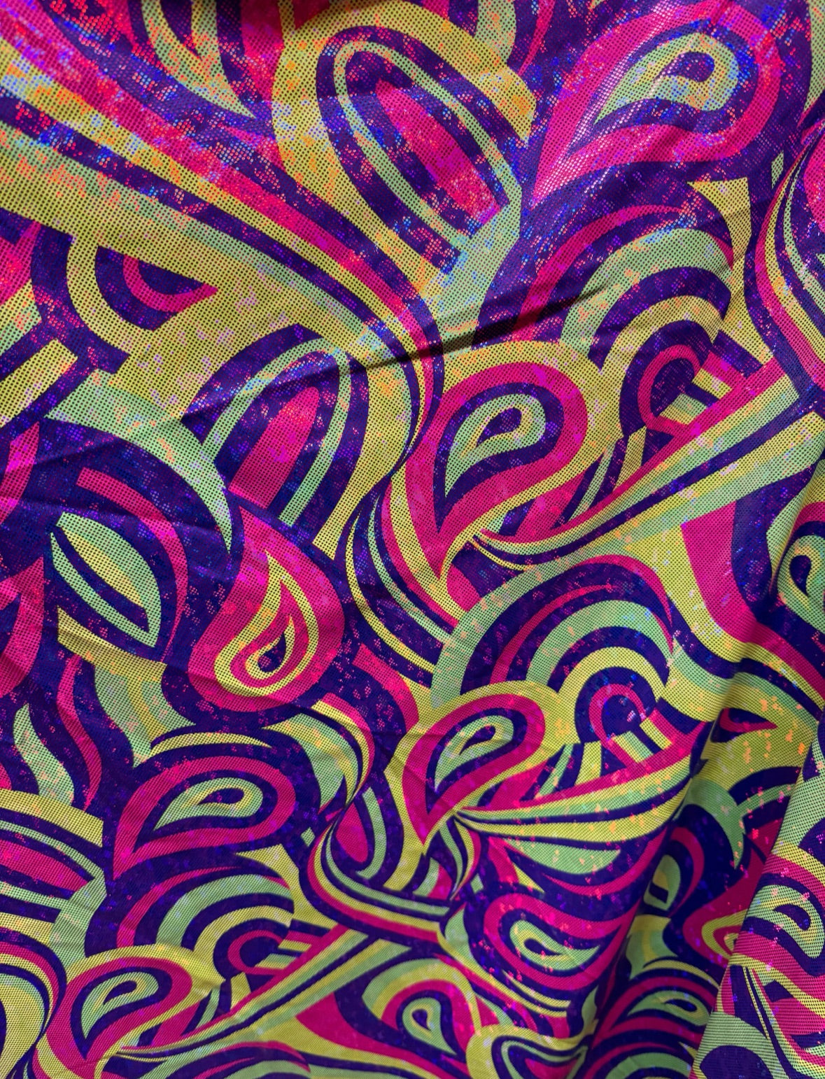 Abstract pattern design hologram metallic Print on nylon spandex 4-way stretch 58/60”sold by the YD. ships Worldwide from Los Ángeles CA
