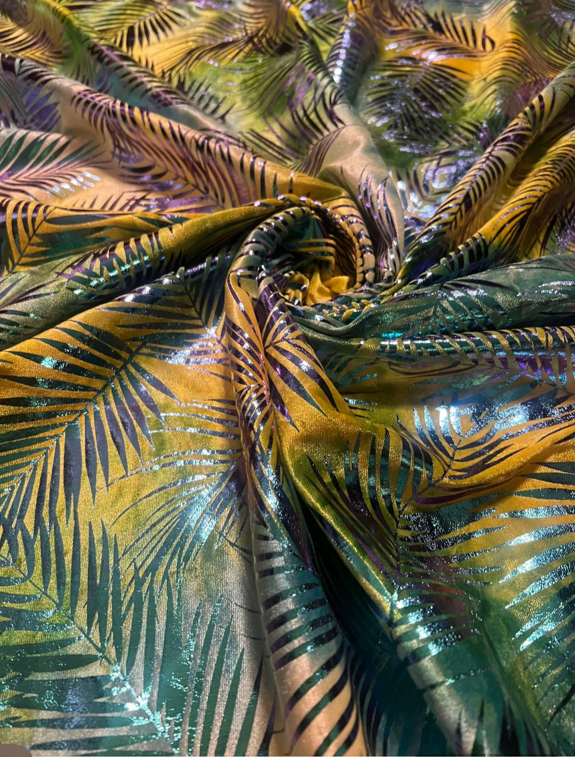 New tropical stretch velvet tie dye with metallic design 4-Stretch 58/60 Sold by the YD.Ships worldwide from Los Angeles California USA.
