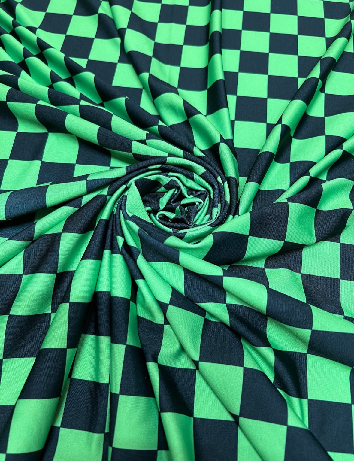 New Checkered pattern design print on the best quality of nylon spandex 4way stretch 58/60”sold by the YD.ships worldwide from Los Angeles