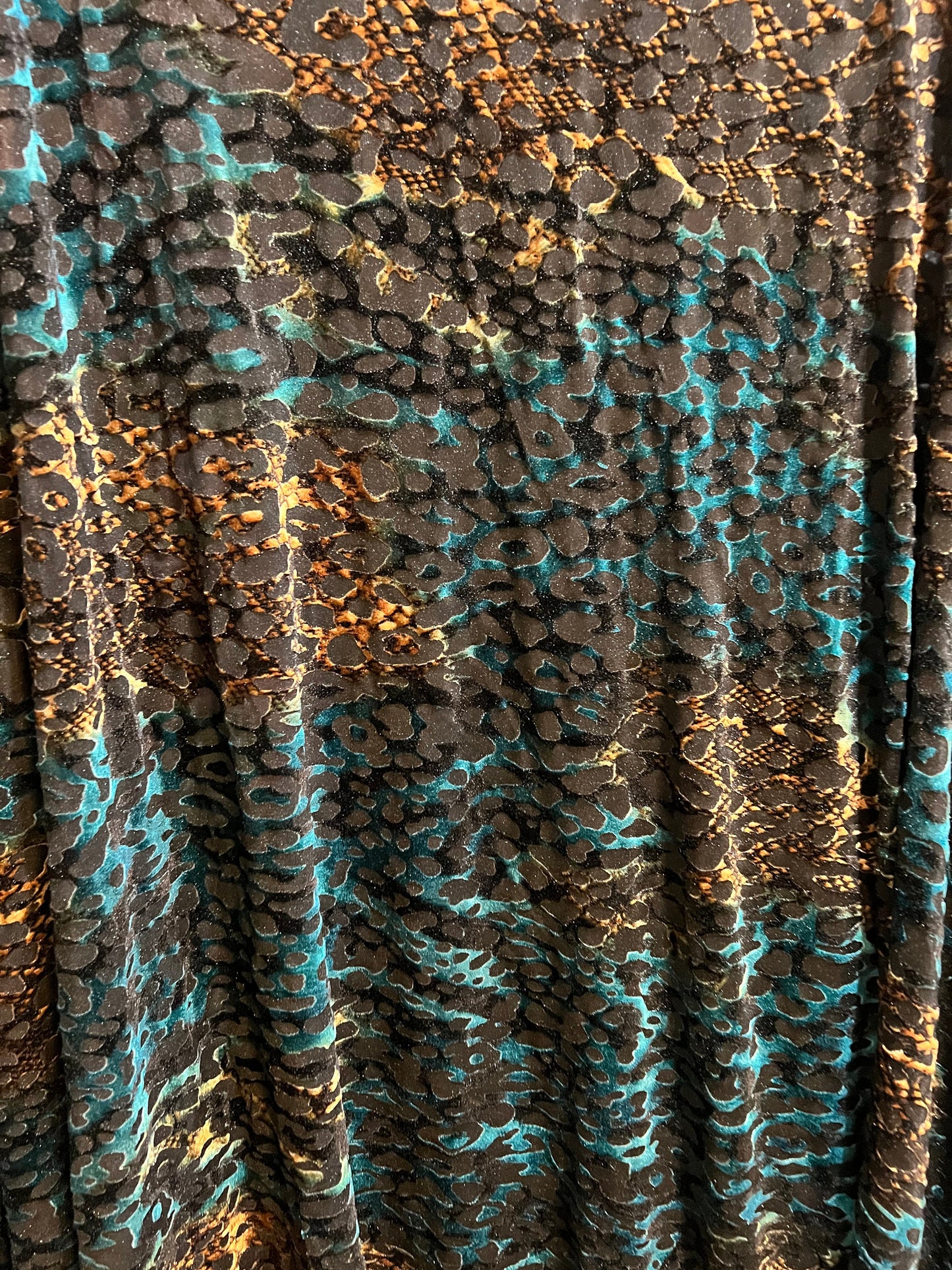 New Skin Snake design burnout velvet 4-way stretch 58/68”Sold by the YD.Ships worldwide from Los Angeles California USA.