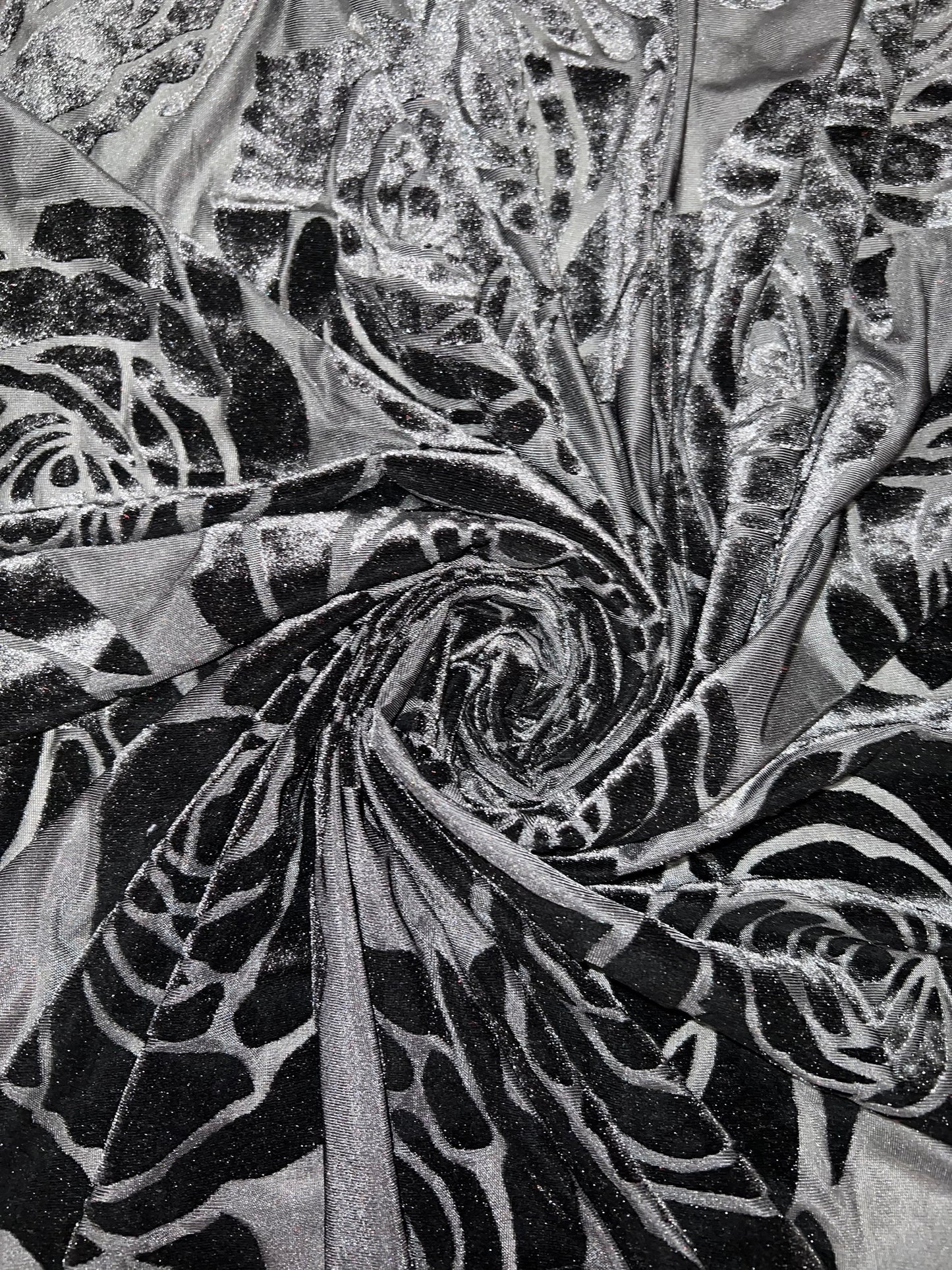 New Luxury burnout velvet Roses design 4-way stretch 58/60”Sold by the YD.Ships worldwide from Los Angeles California USA