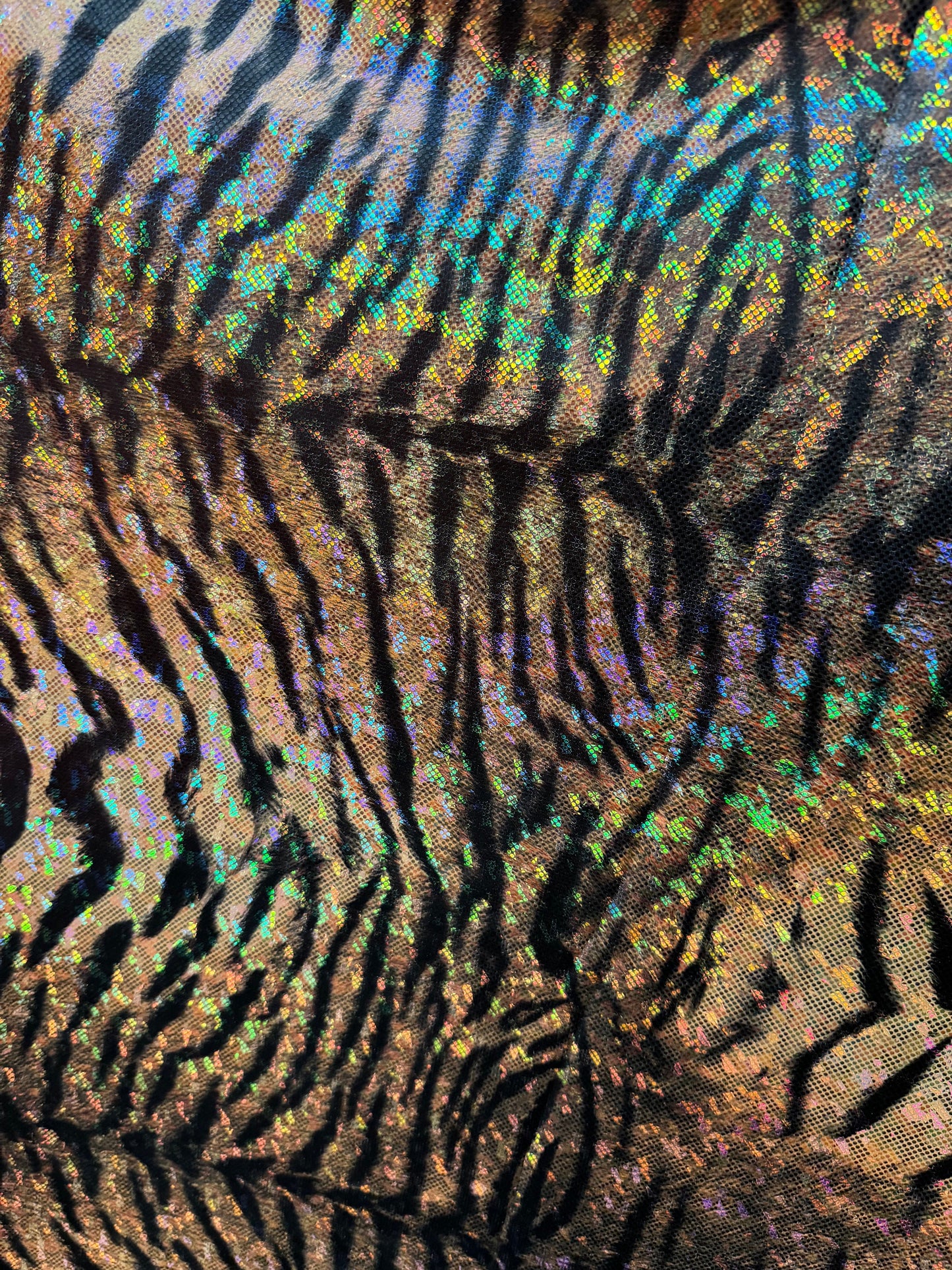 Luxury Exotic tiger design print on shattered glass holograma metallic nylon spandex 4way stretch 58/60”Sold by the YD.