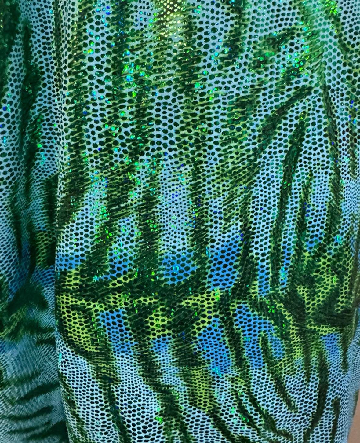 New modern tiger design hologram metallic nylon spandex 4-way stretch 58/60”Sold by the YD.Ships worldwide from Los Angeles California USA.