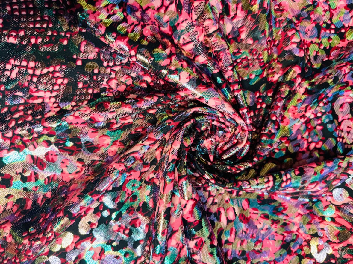New skin reptile design prints on nylon spandex hologram metallic 4-way stretch 58/60”Sold by the YD.Ships worldwide from Los Angeles CA.