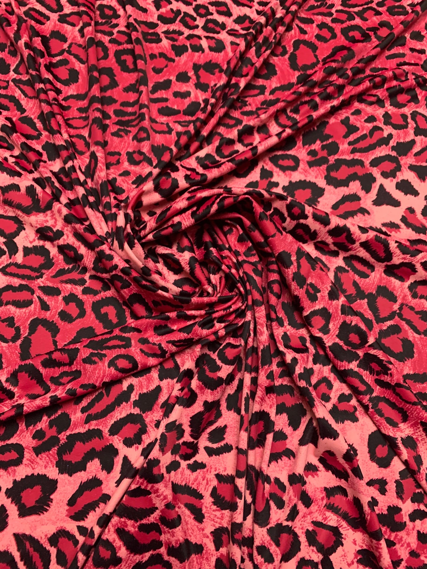 New jaguar design print on the best quality nylon spandex 4-way stretch 58/60”sold by the YD. ships Worldwide from Los  Ángeles California.