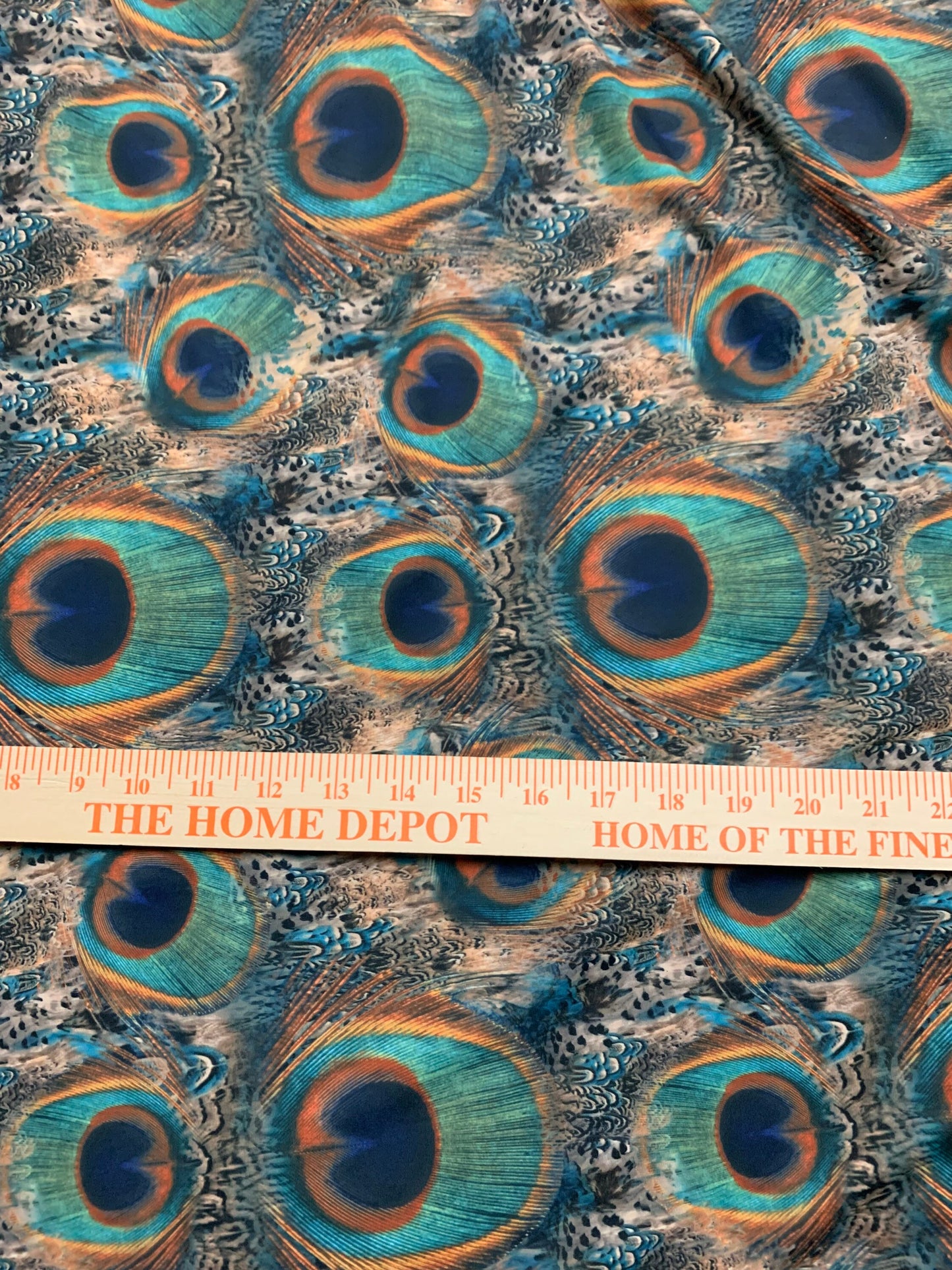 Peacock feather design print on the best quality nylon spandex 4-way stretch 58/60”sold by the YD.ships worldwide from Los Angeles CA USA.