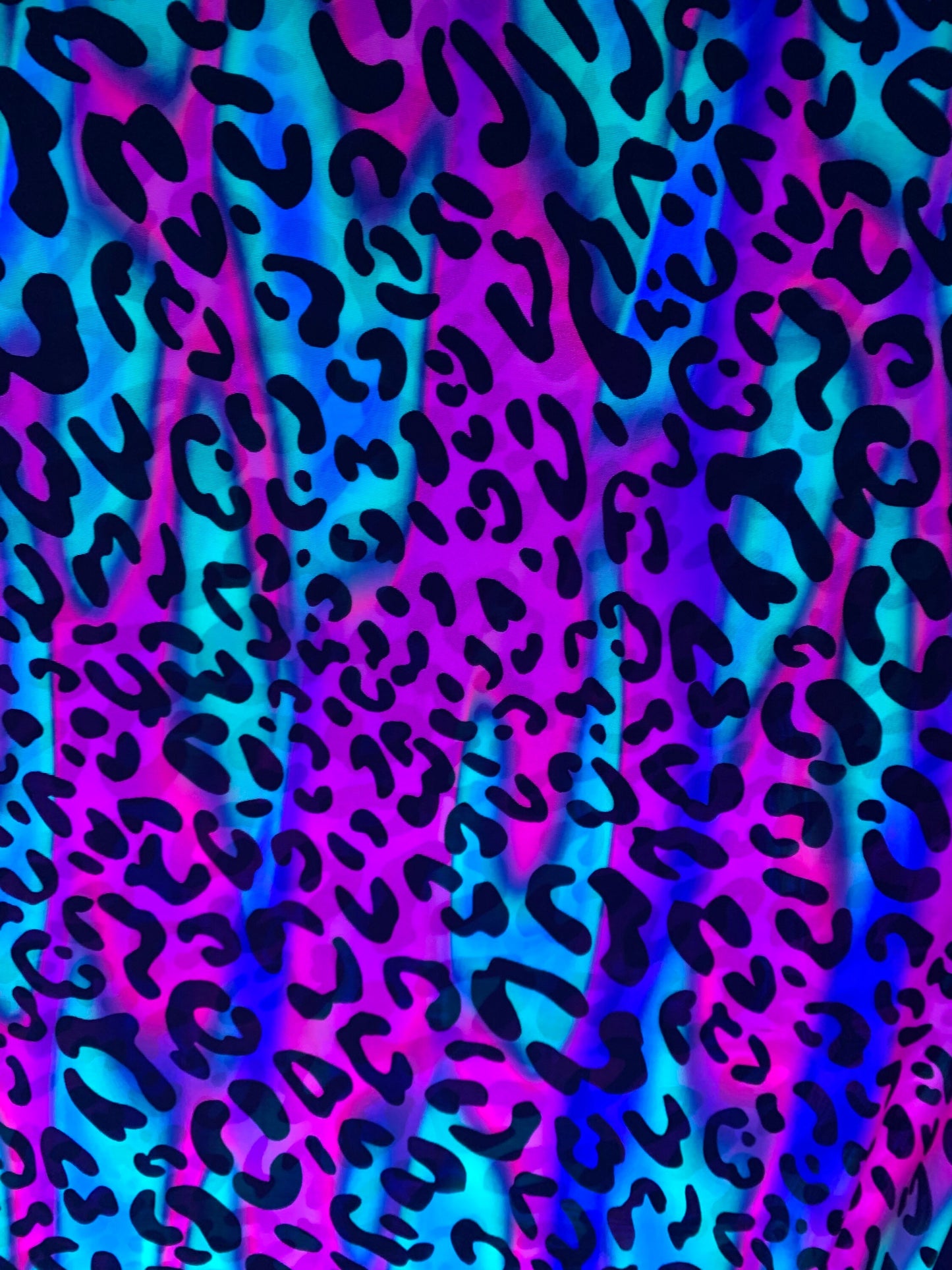 New Leopard design print on power mesh nylon spandex 4-way stretch 58/60”sold by theYD.  ships worldwide from Los Angeles California USA.