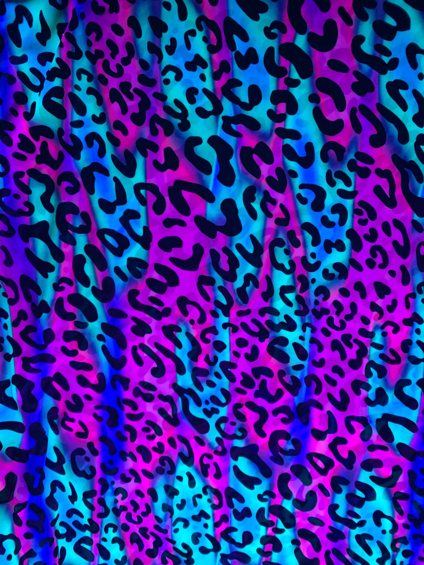 New Leopard design print on power mesh nylon spandex 4-way stretch 58/60”sold by theYD.  ships worldwide from Los Angeles California USA.