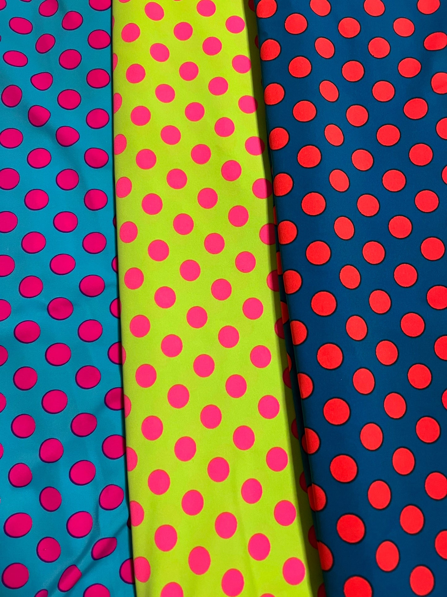 Polka dot pattern design print on the best quality of nylon spandex 4-way stretch 58/60”sold by the YD. Ships worldwide from Los Angeles C.A