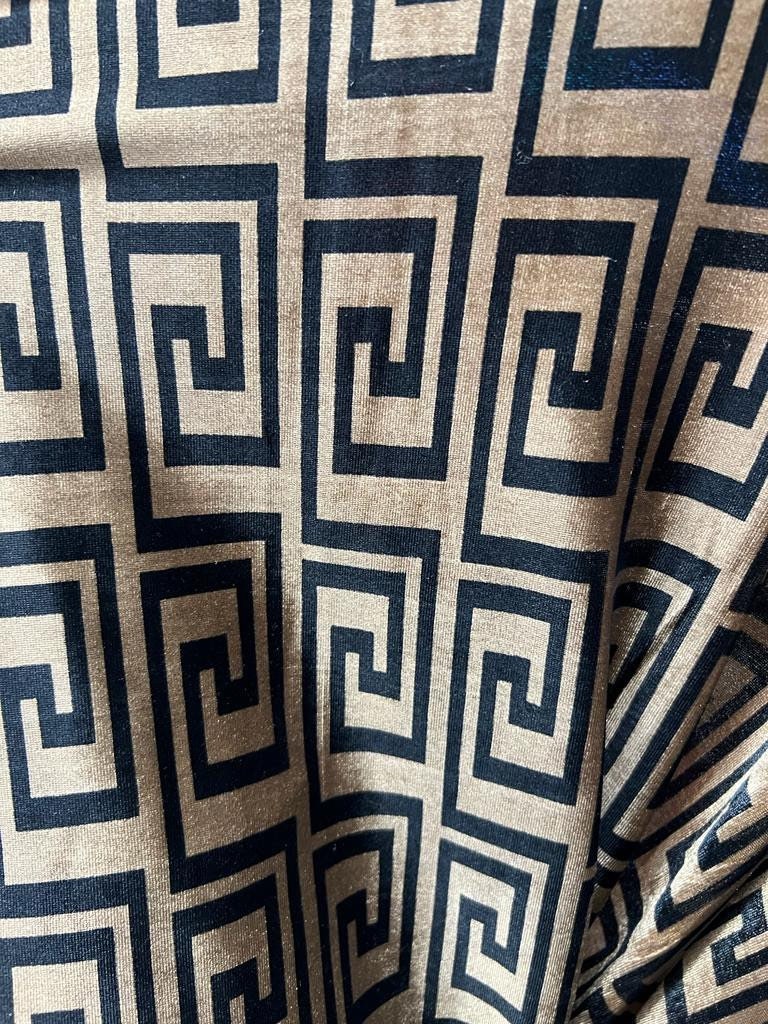 New fashion brand design print on stretch velvet 4-way stretch 58/60”sold by the YD.ships worldwide from Los Angeles California USA