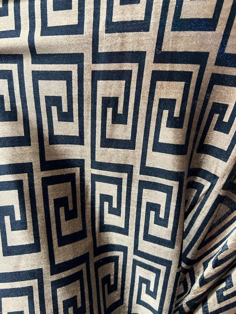 New fashion brand design print on stretch velvet 4-way stretch 58/60”sold by the YD.ships worldwide from Los Angeles California USA