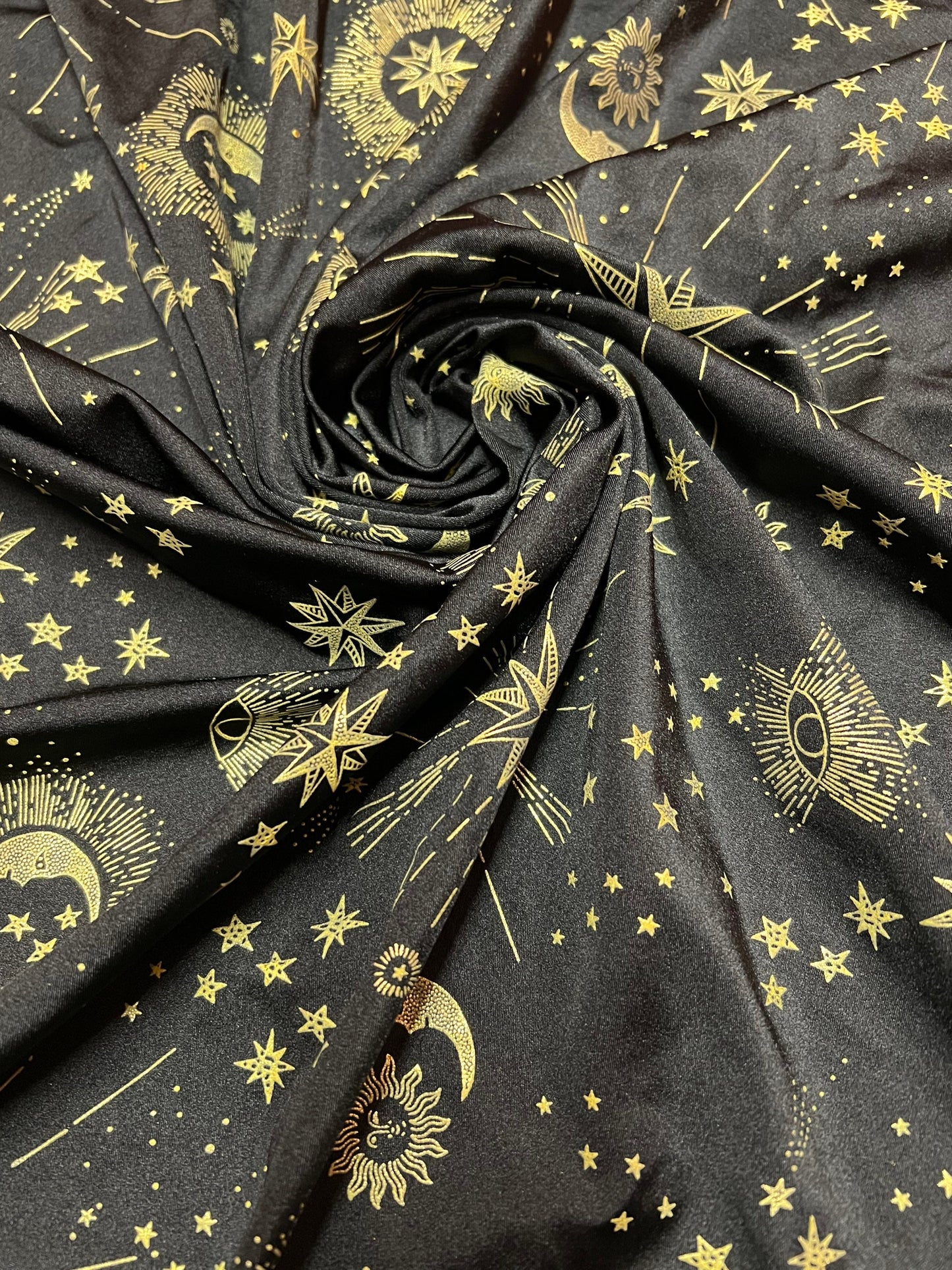 Stars moon celestial pattern design print on the nylon spandex 4-way stretch 58/60”sold by the YD.ships worldwide from Los Ángeles  CA USA