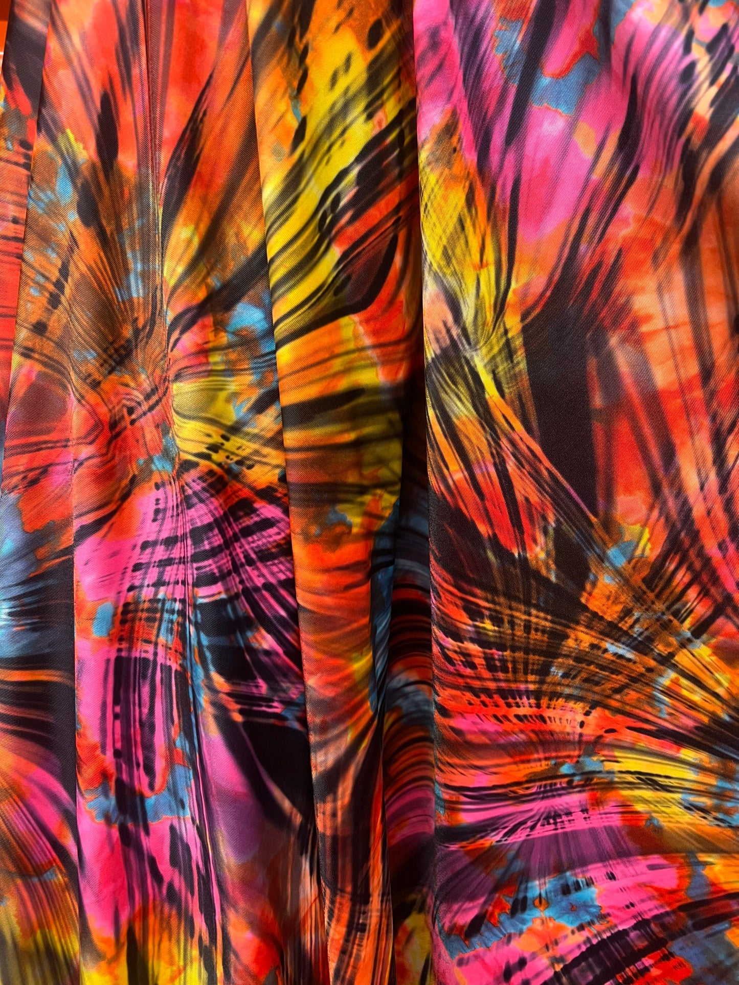 New Tie dye shibori pattern design print on the best quality of nylon spandex 4-stretch 58/60”sold by the YD.Ships worldwide from La CA