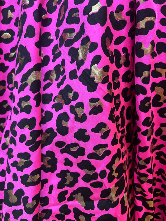 New leopard pattern design with metallic nylon spandex 4- stretch 58/60”sold by the YD.Ships worldwide from Los Angeles California USA.