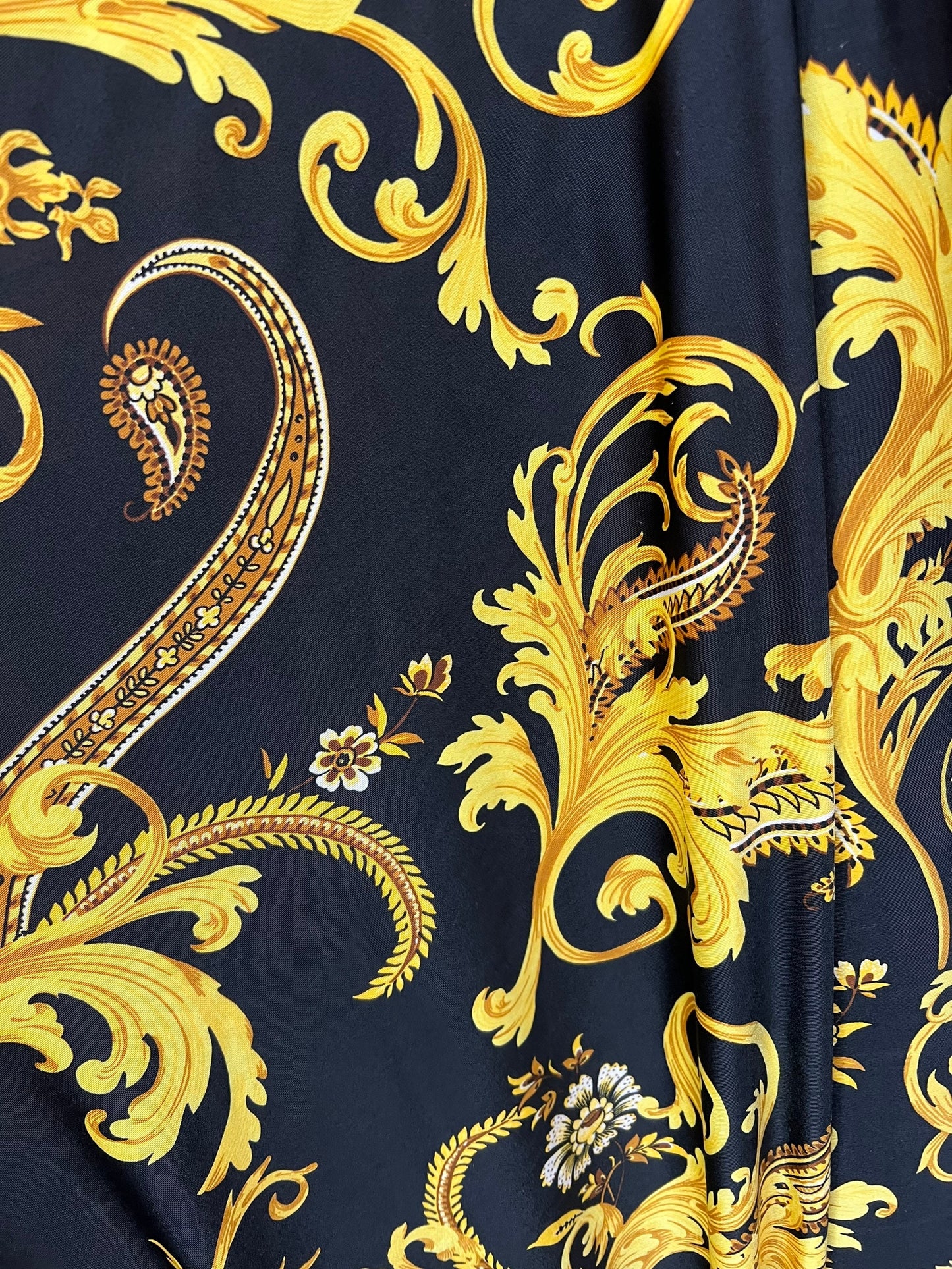 Golden Baroque design print on the best quality of poly spandex 4-way stretch 58/60”Sold by the YD.Ships worldwide from Los Angeles CA.