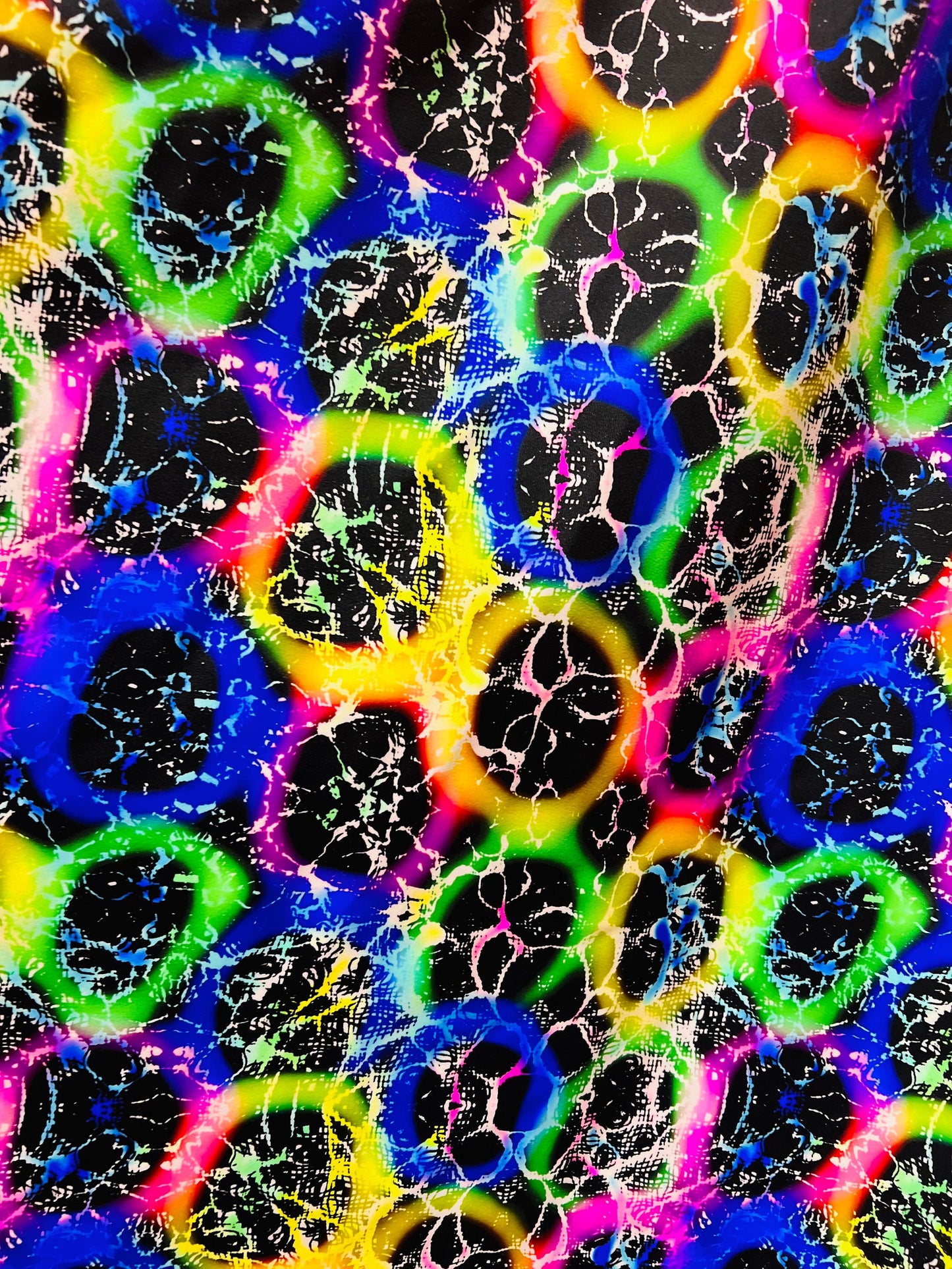 Abstract Honeycomb design print on the best quality of nylon spandex 4-way Stretch 58/60”sold by the YD.Ships worldwide from Los Angeles CA.