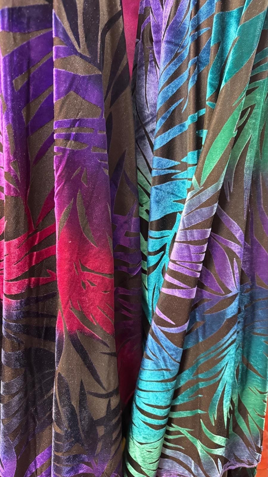 New Tie Dye Palm Tree burnout velvet design 4-stretch 58/60”sold by the YD.ships worldwide from Los Angeles California USA.