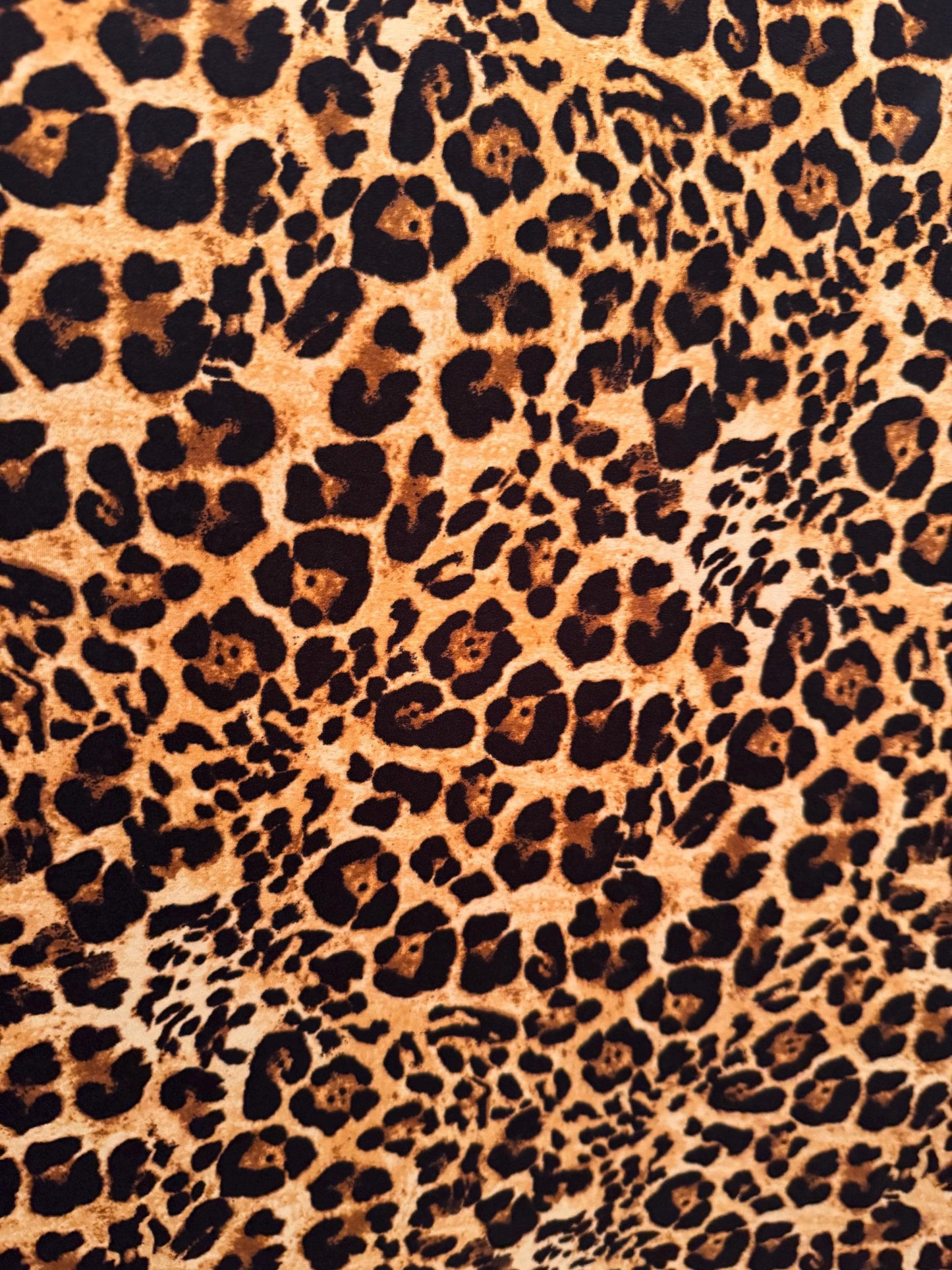 New Exotic leopard design print on the best quality of poly spandex 4-way stretch 58/60”Sold by the YD.Ships worldwide from Los Angeles CA.