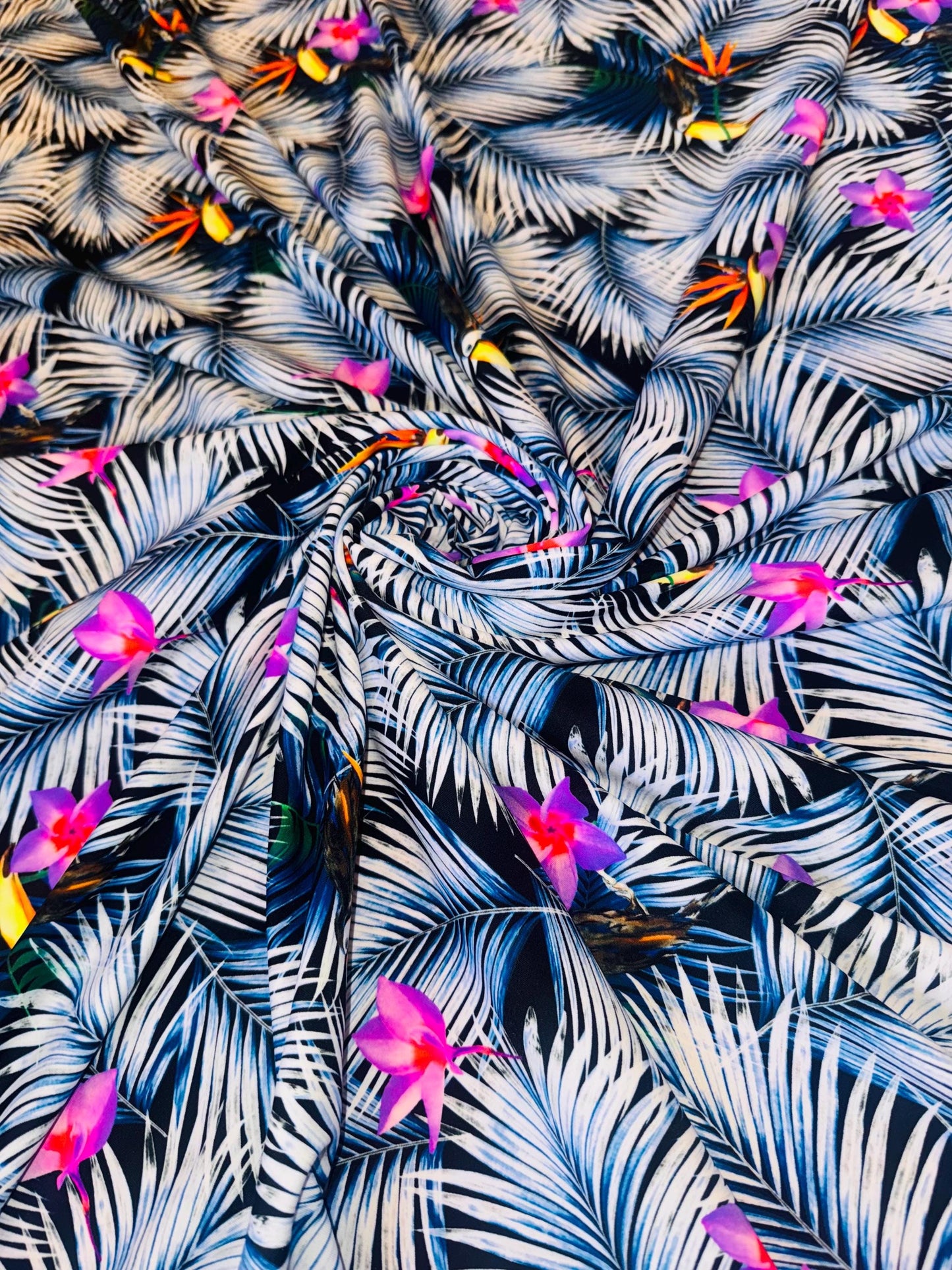 NEW Hawaiian tropical floral design print on the best quality of nylon spandex 4-stretch 58/60”sold by the YD.ships worldwide from LA
