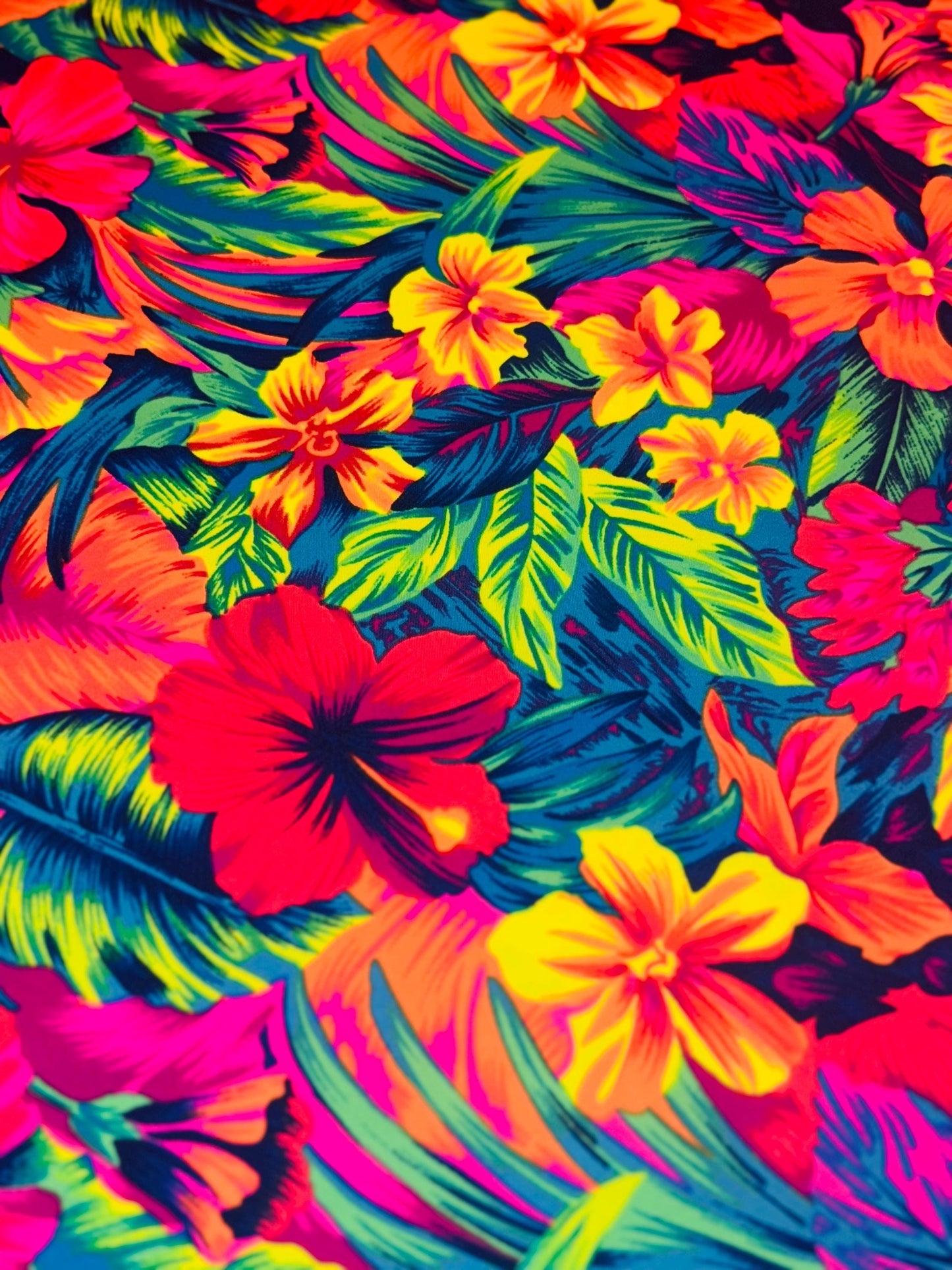 New Tropical Hibiscus floral design print on the best quality of nylon spandex 4-way stretch 58/60”sold by the YD.Ships worldwide from LA.