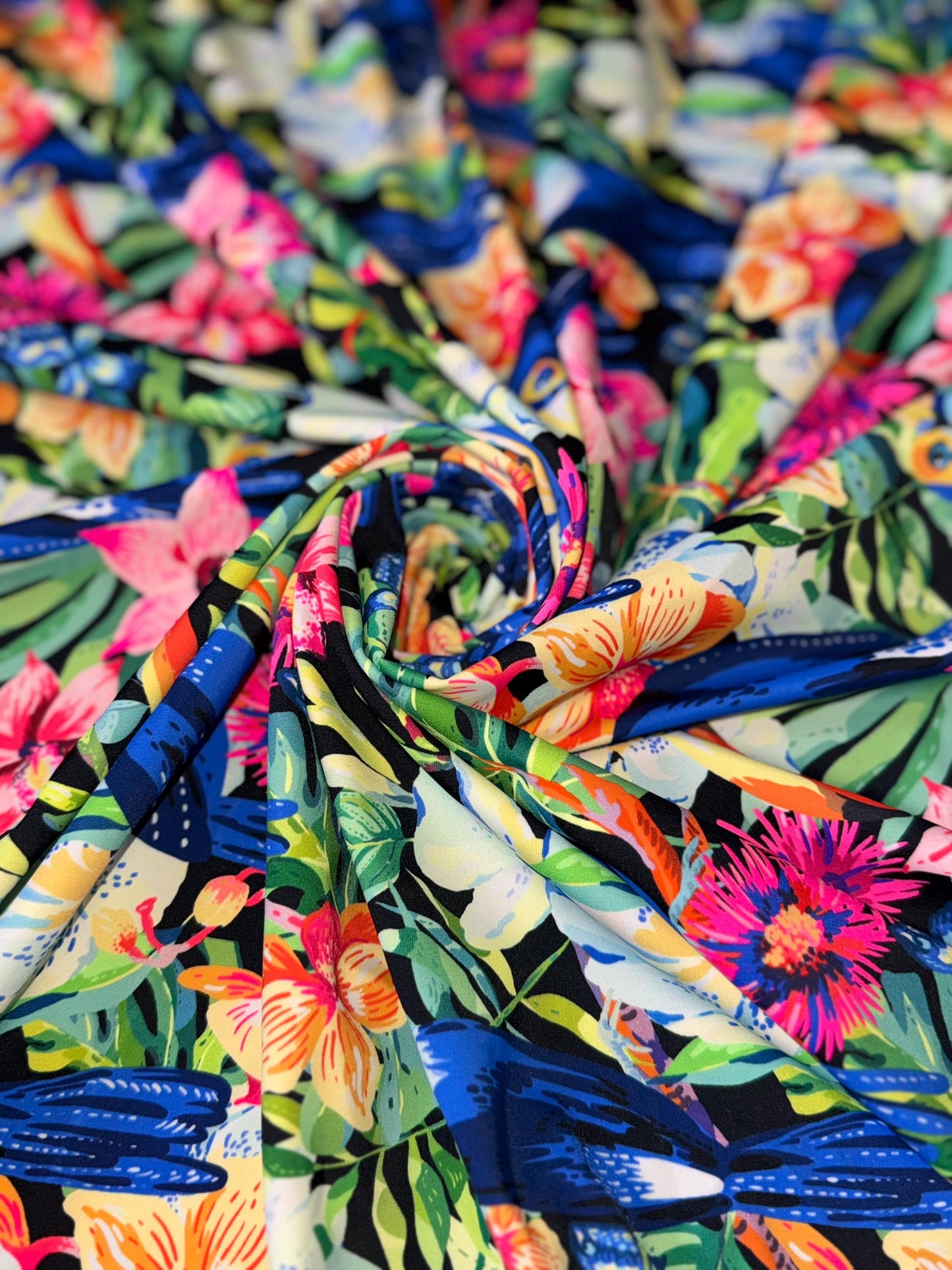 Tropical Birds pattern design print on the best quality nylon spandex4-way stretch 58/60”sold by the YD. ships Worldwide from Los Angeles