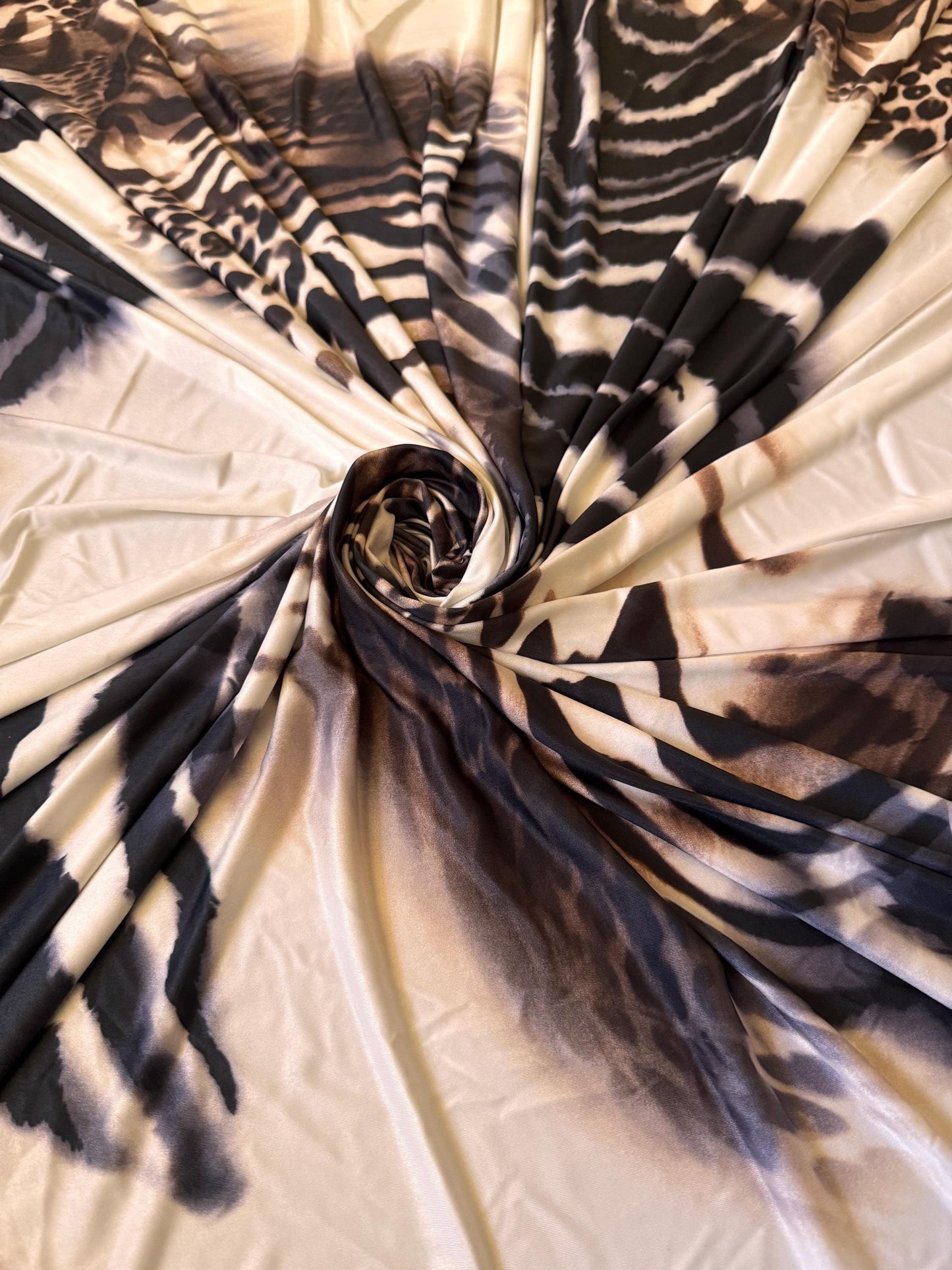 Abstract Mix Animal Skin design print on poly spandex 4-way stretch 58/60”sold by the YD. ships Worldwide from Los Angeles California USA