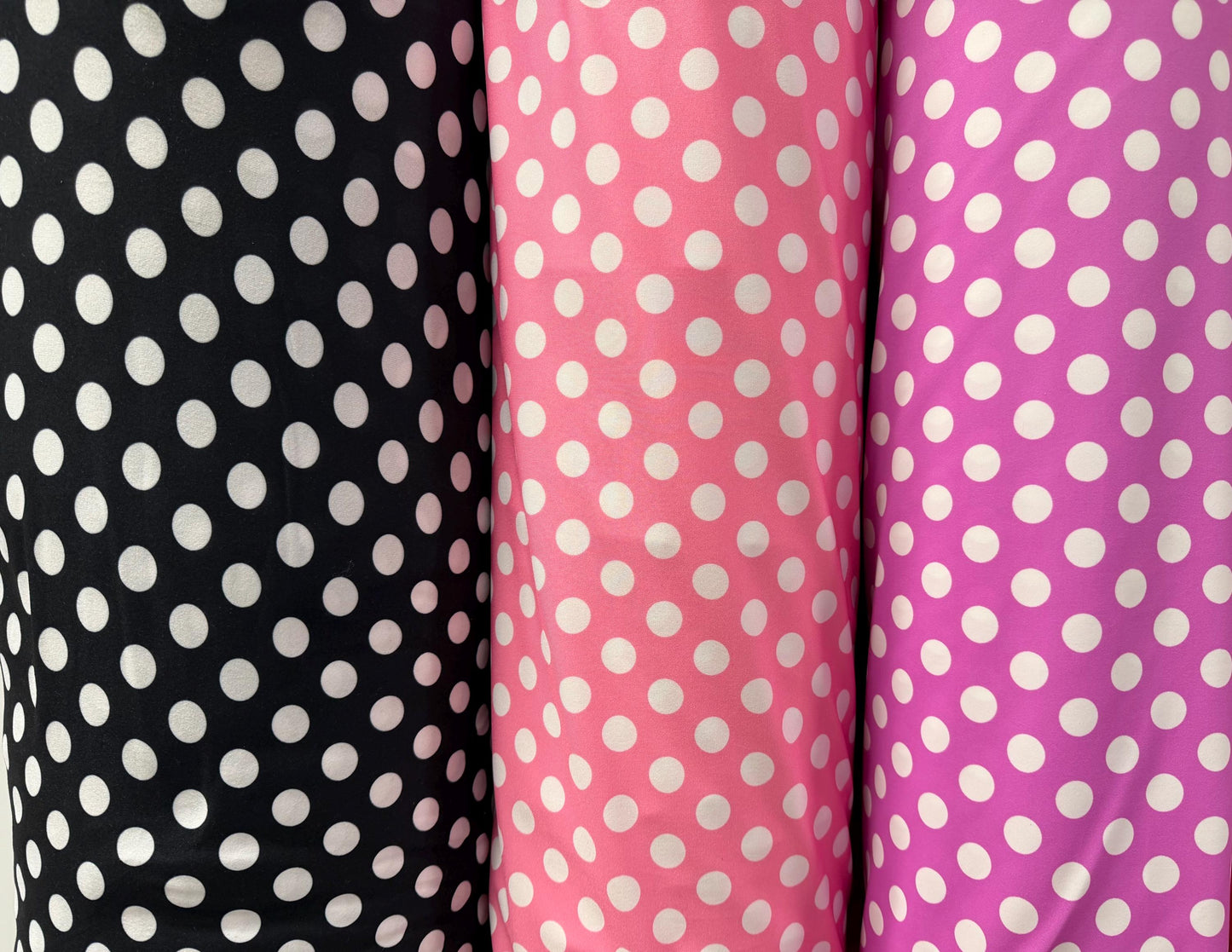 Polka dots pattern design print on poly spandex 4-way stretch 58/60”Sold by the YD. Ships worldwide from Los Angeles California USA