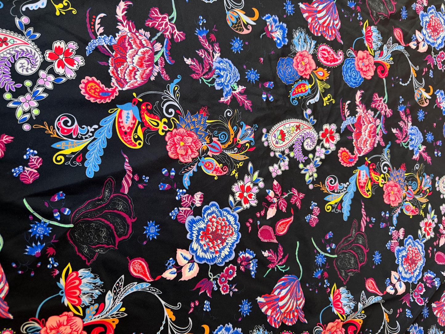 New floral and paisley design print on the best quality of nylon spandex 4-stretch 58/60”sold by the YD.ships worldwide from Los Angeles