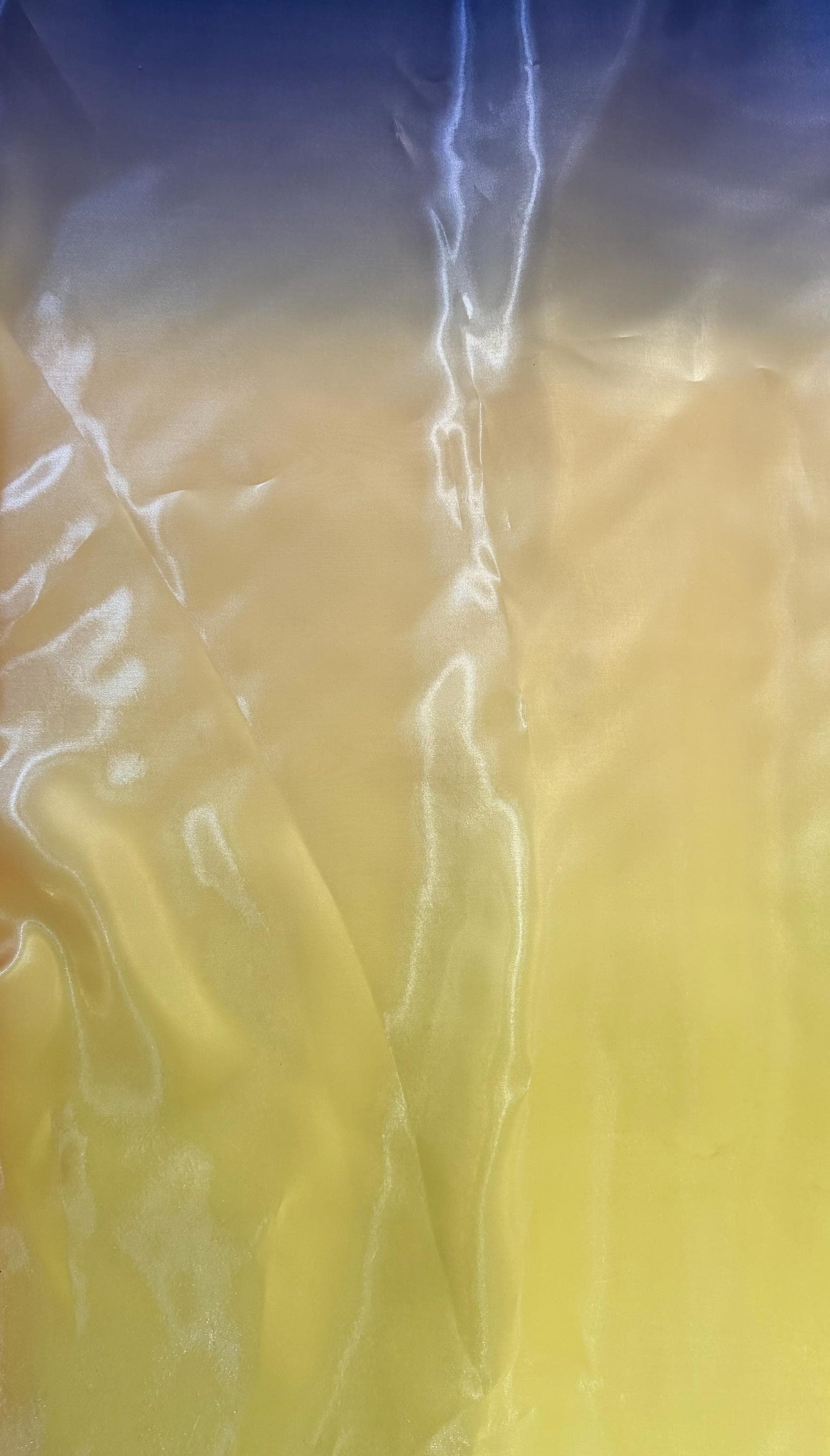 New luxury ombre organza  design Non stretch 58/60”sold by the YD. Ships worldwide from Los Angeles California USA.