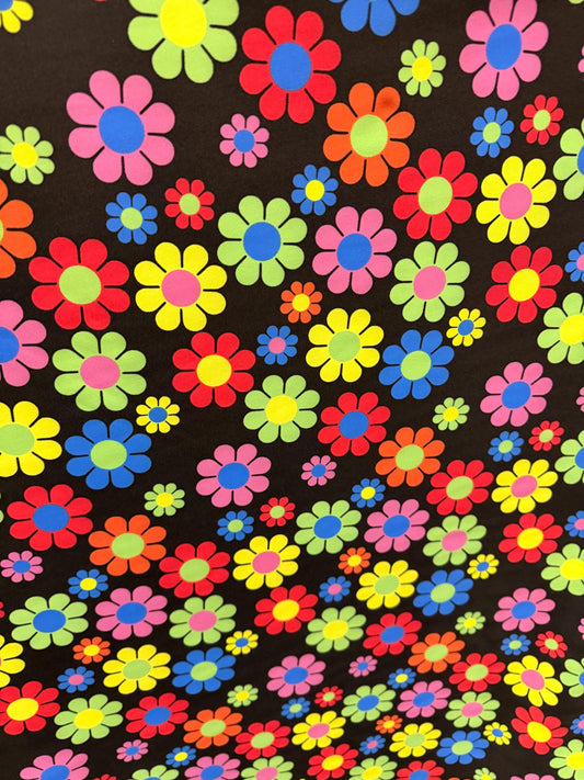New Daisy flower design print on the best quality of nylon spandex 4-stretch 58/60”sold by the YD.ships worldwide from Los Angeles CA USA.