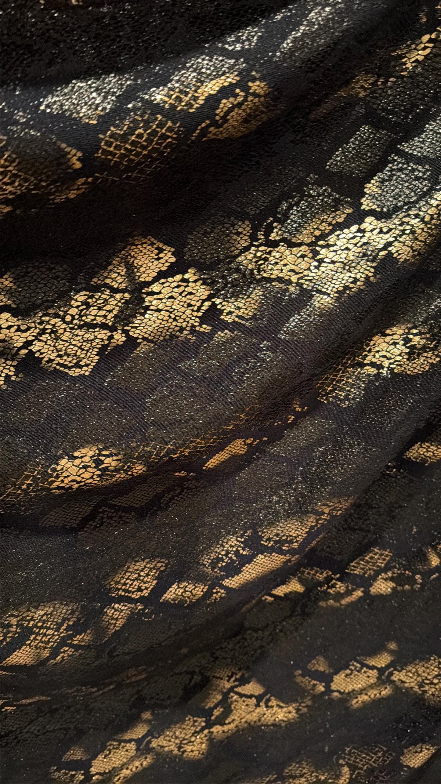 New metallic skin snake nylon spandex4-way stretch 58/60”sold by the YD.ships worldwide from Los Angeles California USA